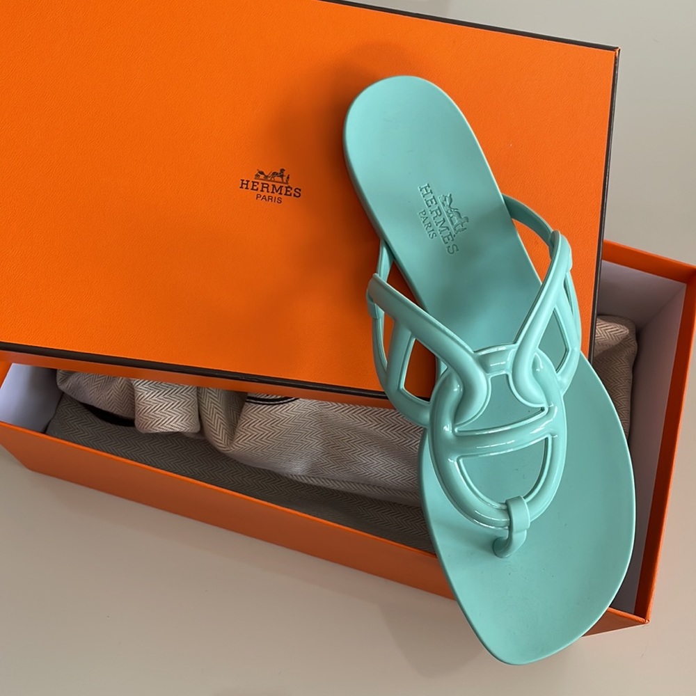 🔥New Hermés Egerie Rubber Sandals 36 IT 6 US